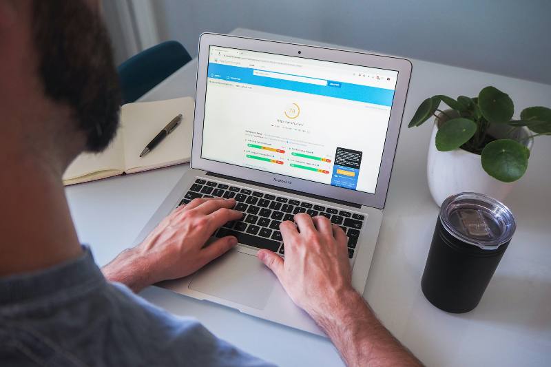Website Speed SEO- Why a Slow Site Is Costing You Local Customers